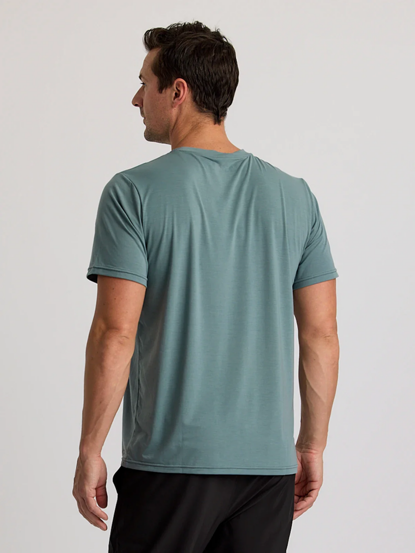 Men's Elevate Lightweight Tee