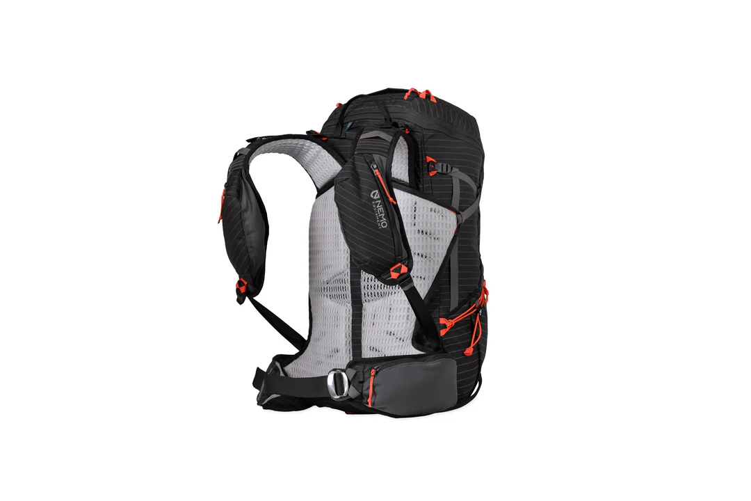 Persist™ Men's 30L Endless Promise® All-Adventure Backpack