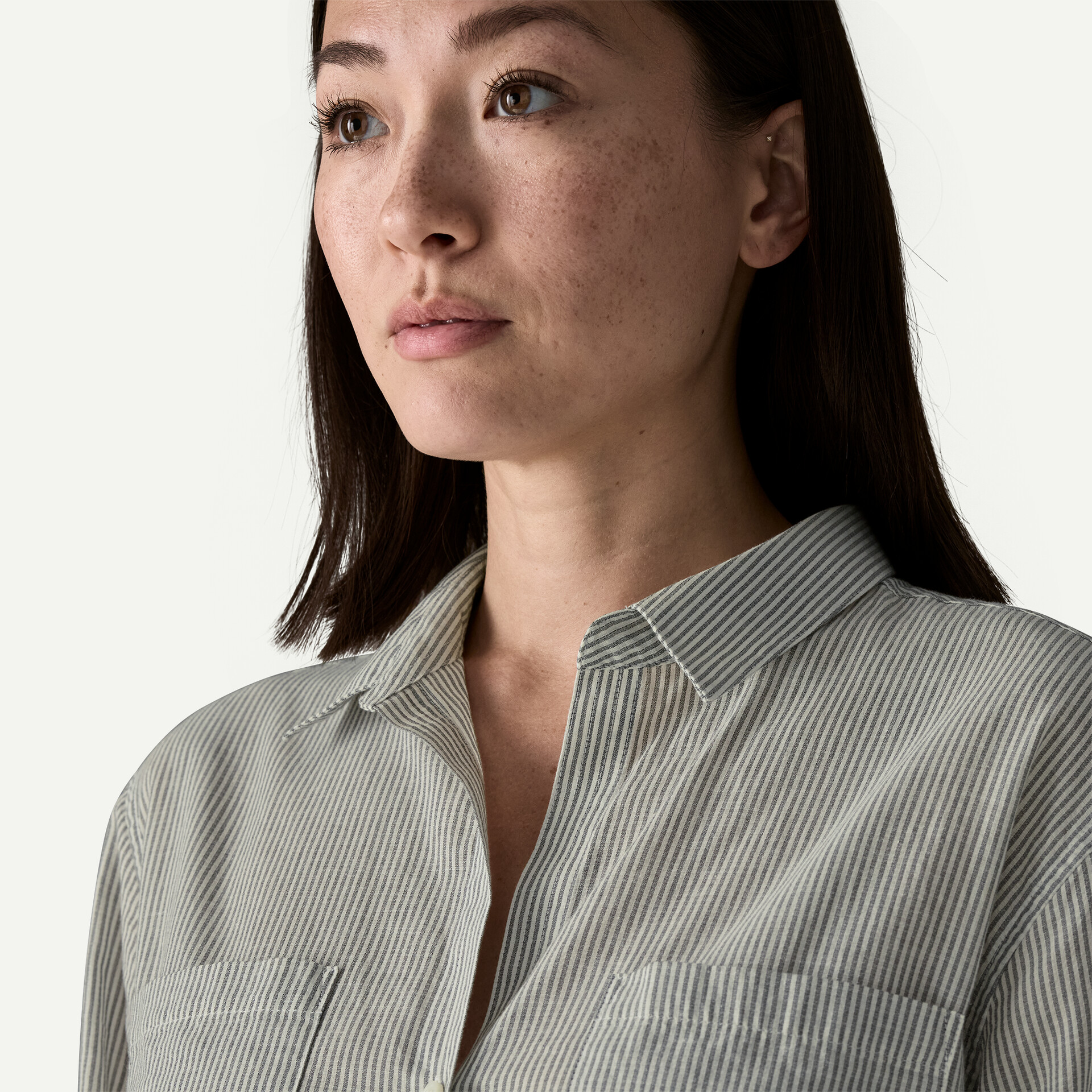 Women's Lightweight A/C® Buttondown Shirt