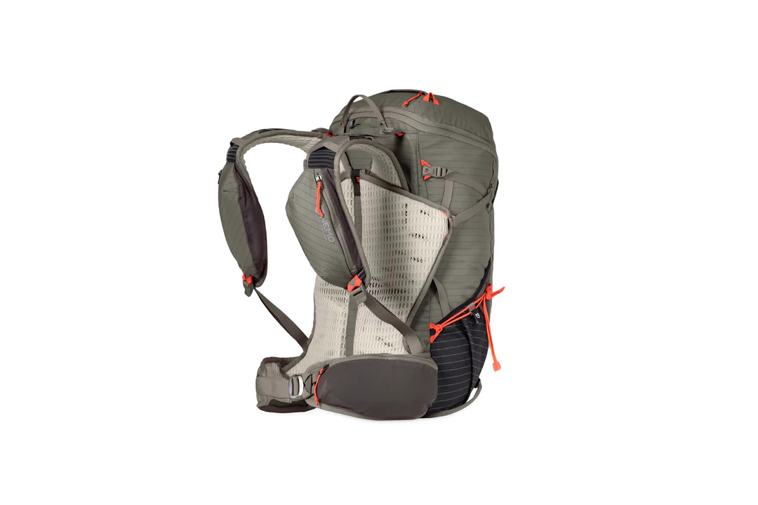 Persist™ Men's 30L Endless Promise® All-Adventure Backpack